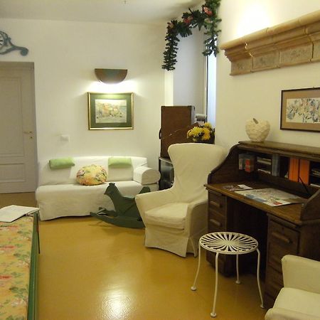 Elizabeth B&B Cagliari Bagian luar foto
