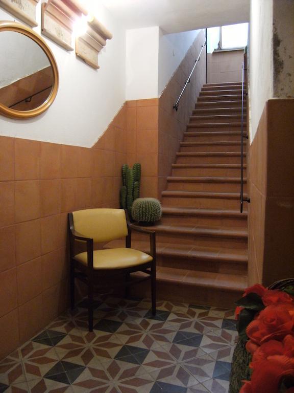 Elizabeth B&B Cagliari Bagian luar foto